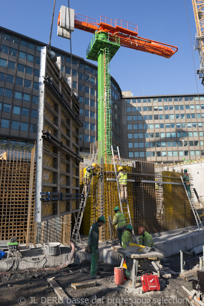 tour des finances à Liège